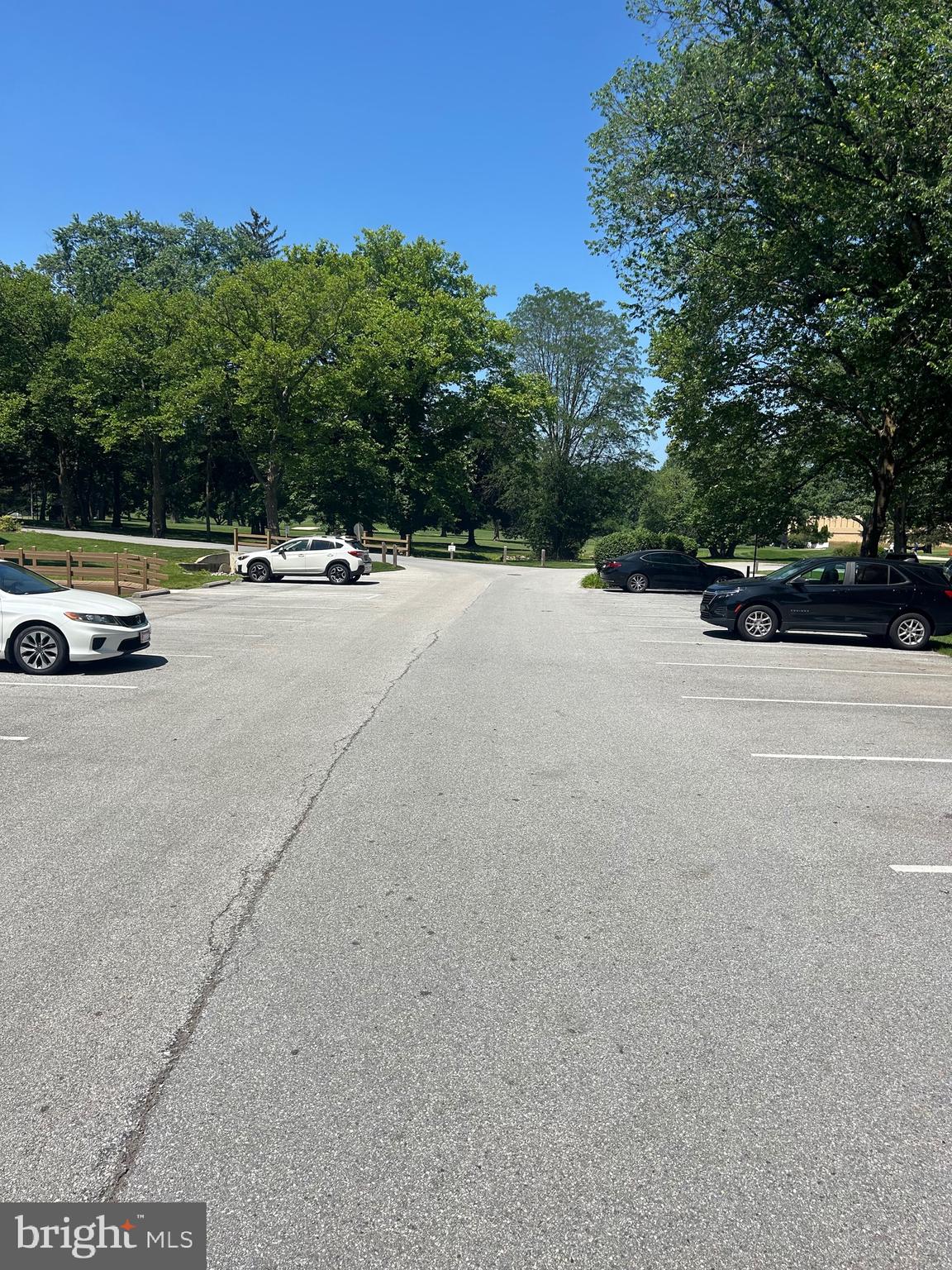 435 DRUMMERS LN #435