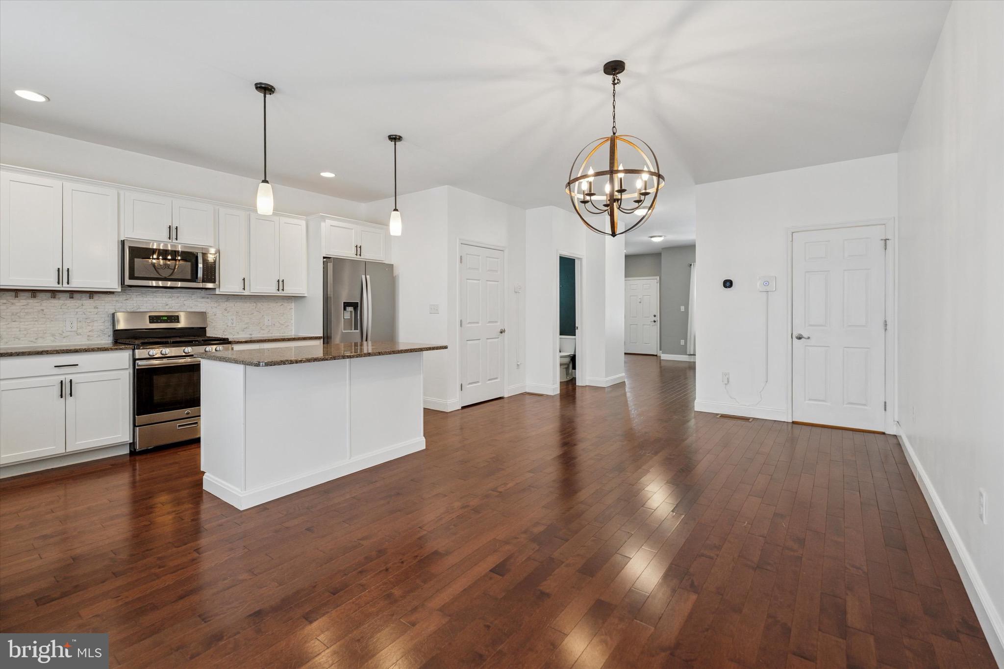 419 SOUTH ST