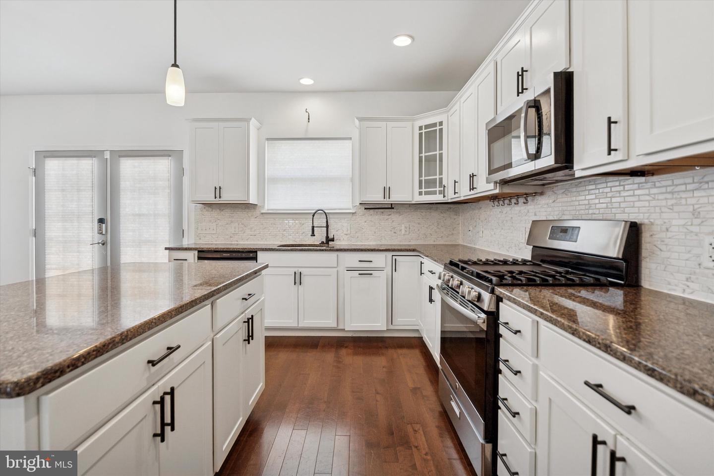 419 SOUTH ST