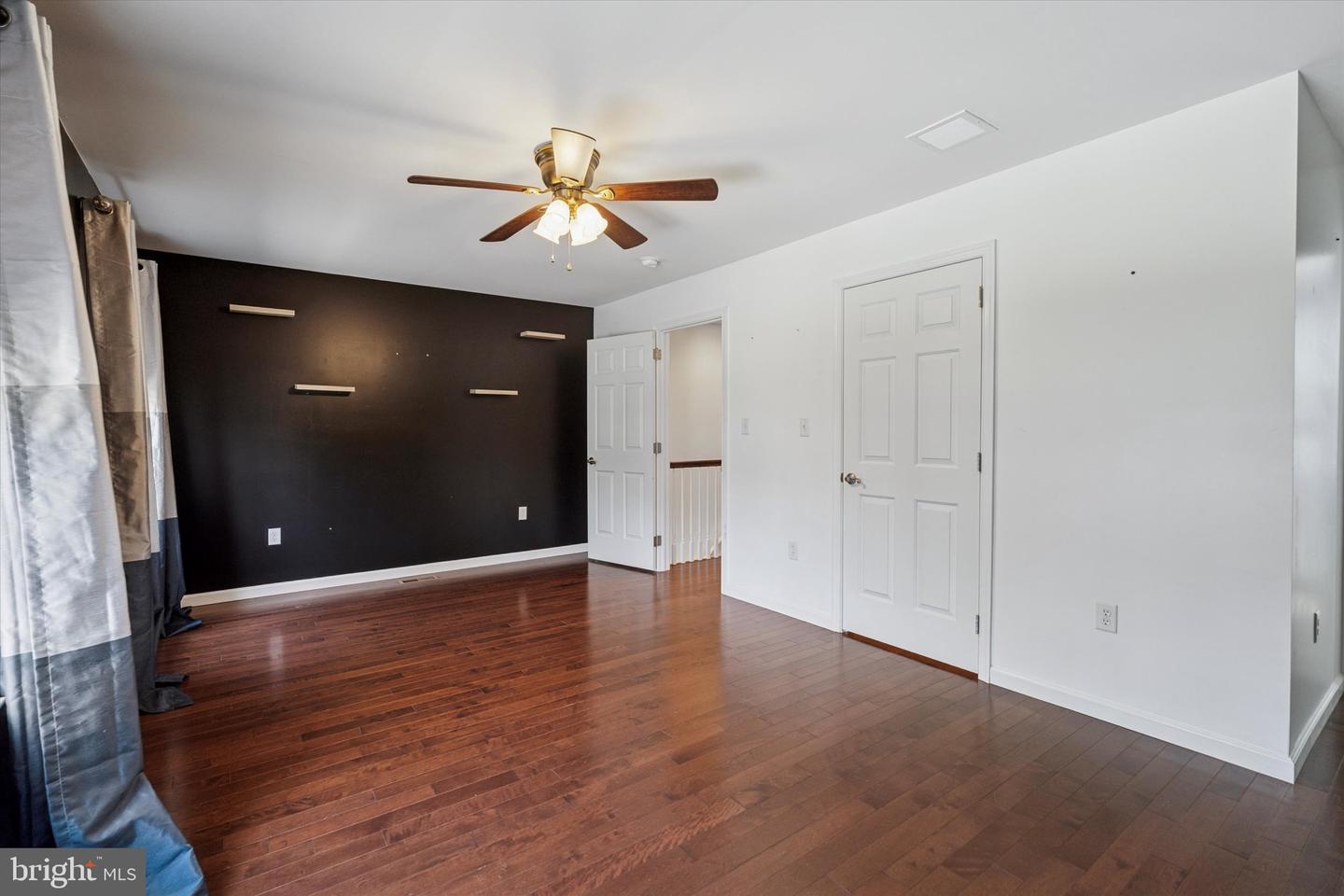 419 SOUTH ST
