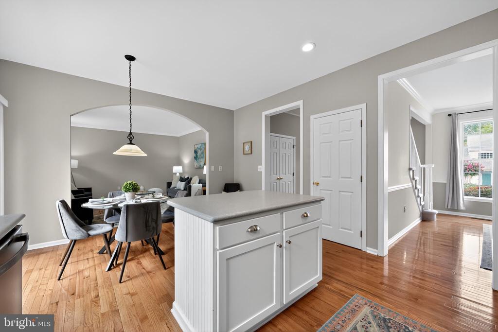 959 GARLINGTON CIRCLE