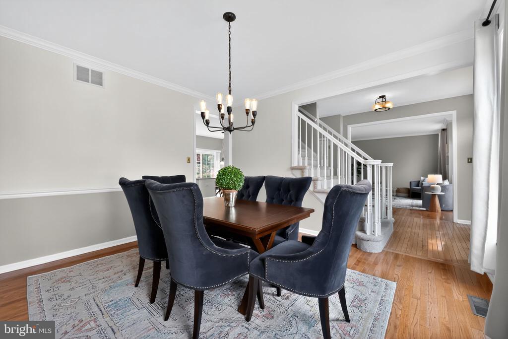 959 GARLINGTON CIRCLE