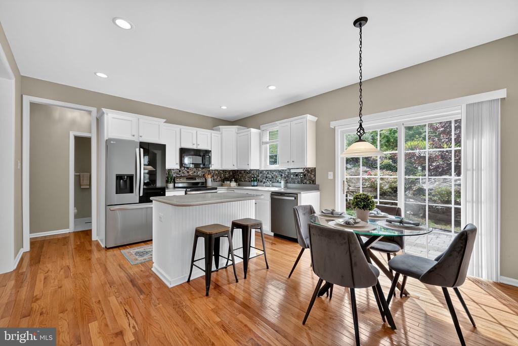 959 GARLINGTON CIRCLE