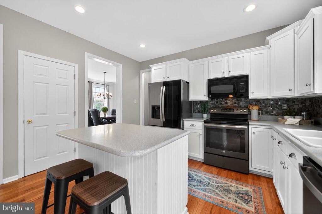 959 GARLINGTON CIRCLE
