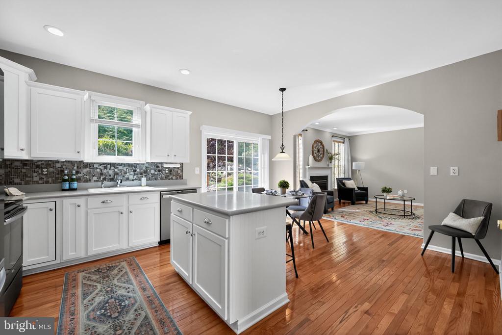 959 GARLINGTON CIRCLE