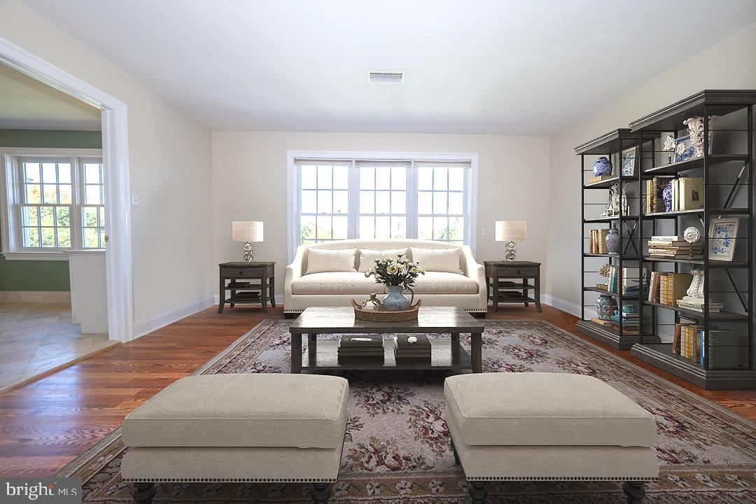 2 SPRING MEADOW FARM LANE