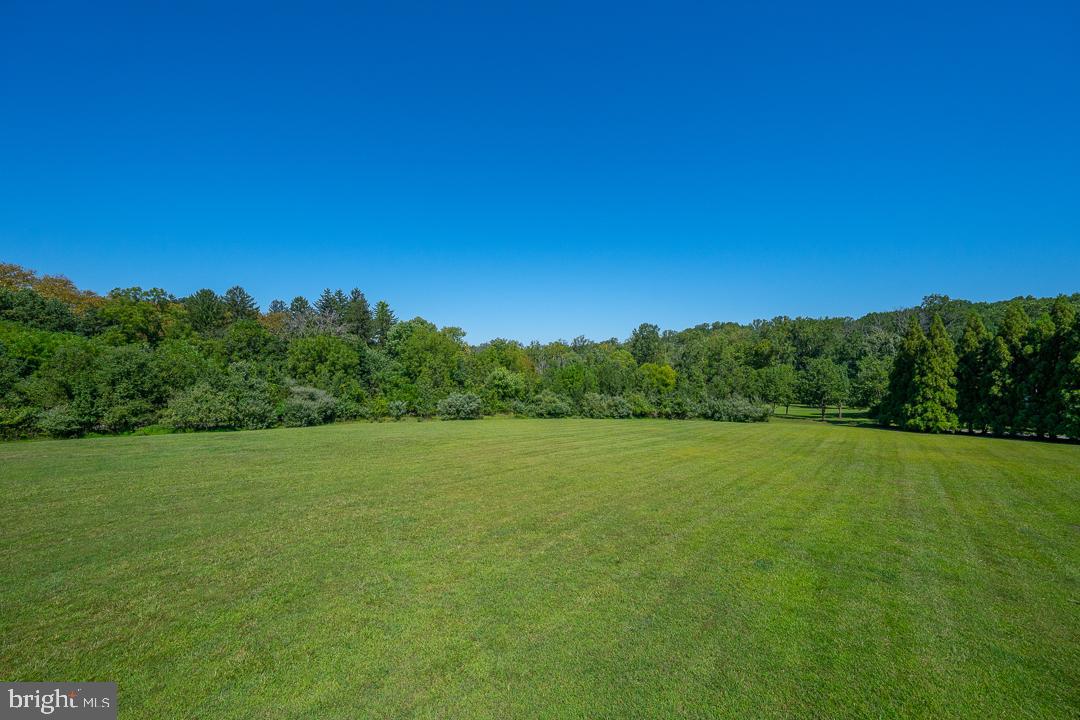 2 SPRING MEADOW FARM LANE