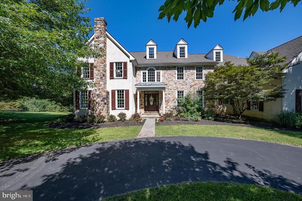 2 SPRING MEADOW FARM LANE
