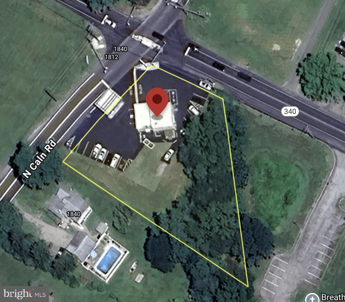 1900 E KINGS HIGHWAY