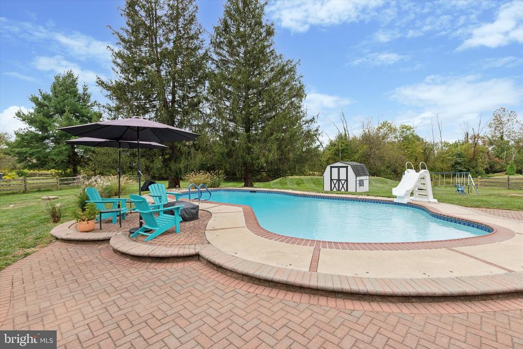 217 HOFFECKER ROAD