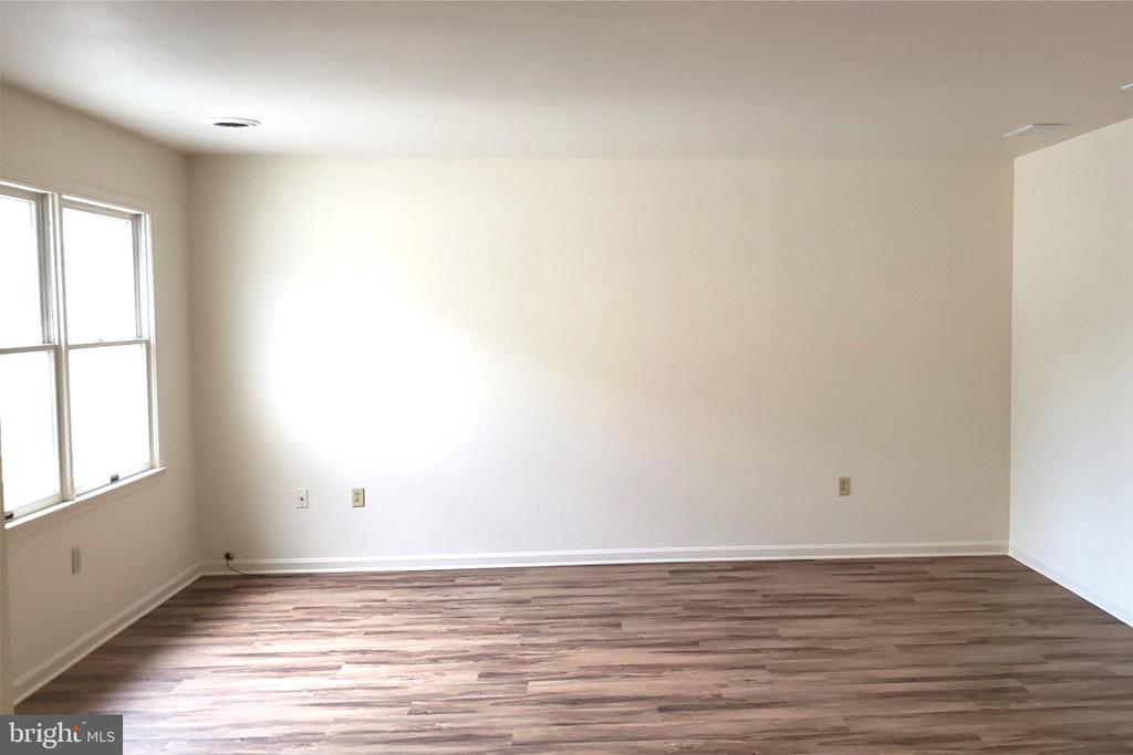 119 3RD STREET S 1