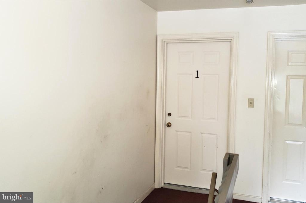 119 3RD STREET S 1