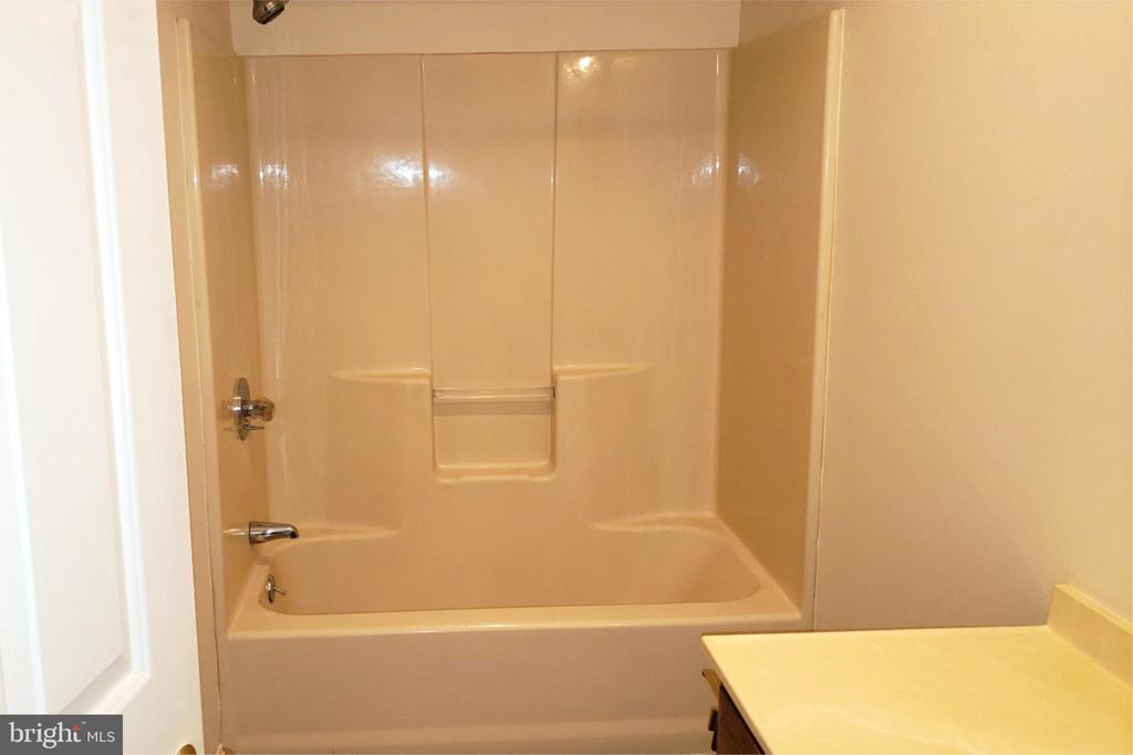 119 3RD STREET S 1