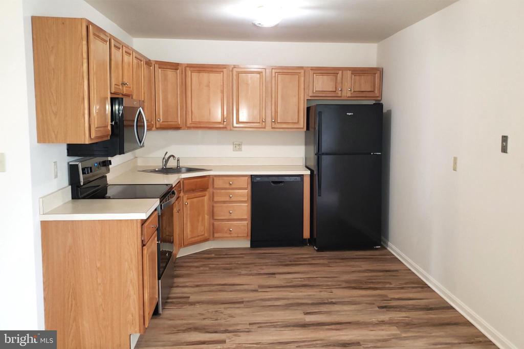 119 3RD STREET S 1