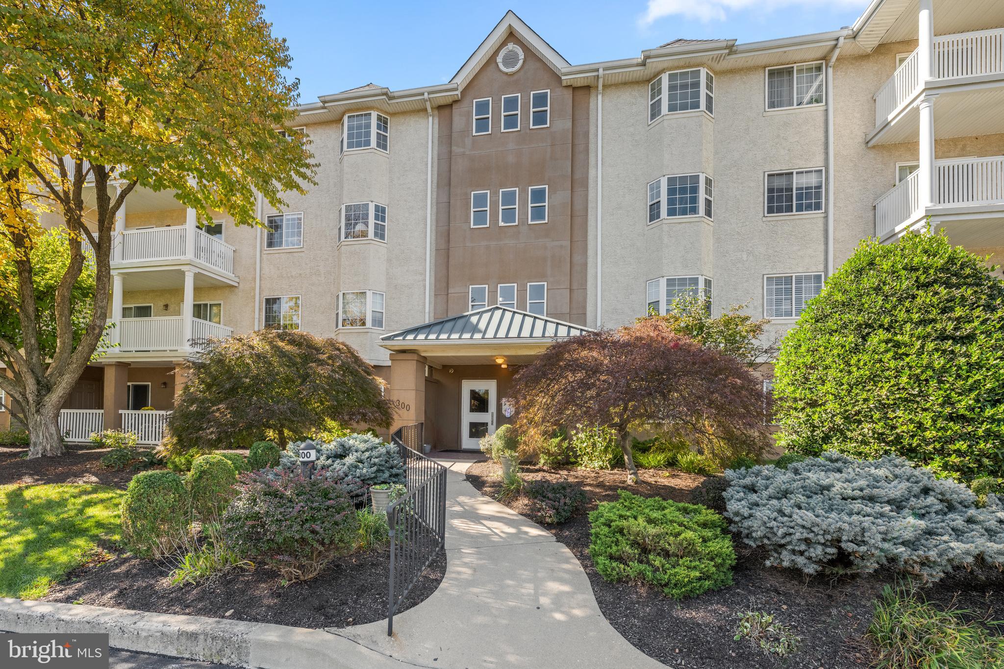 330 PAOLI POINTE DRIVE