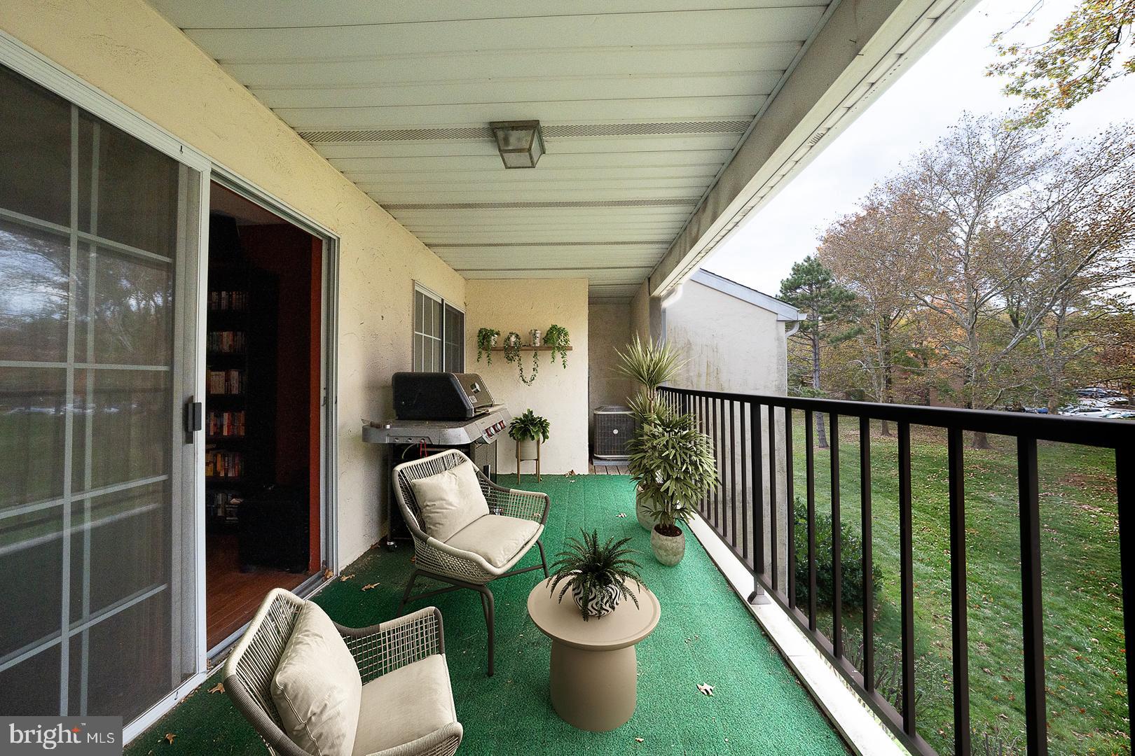 108 VALLEY STREAM CIRCLE 108A