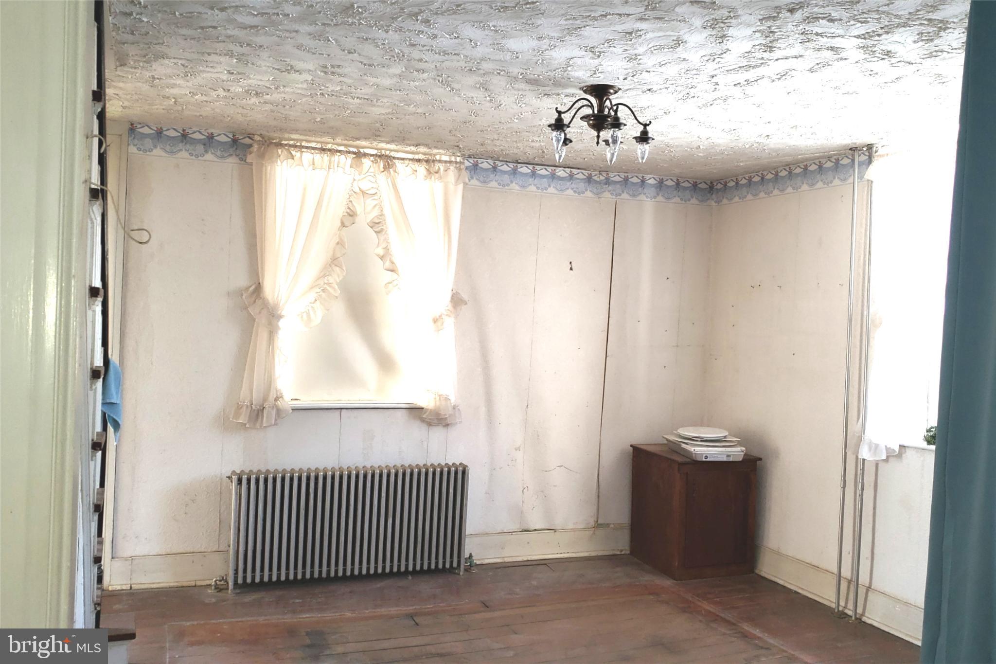 174 FERNWOOD RD ROAD