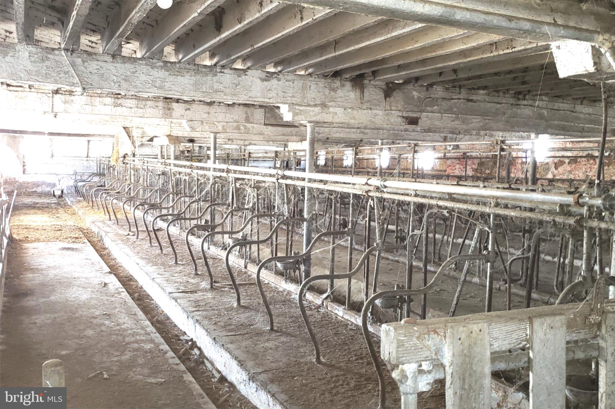 174 FERNWOOD RD ROAD