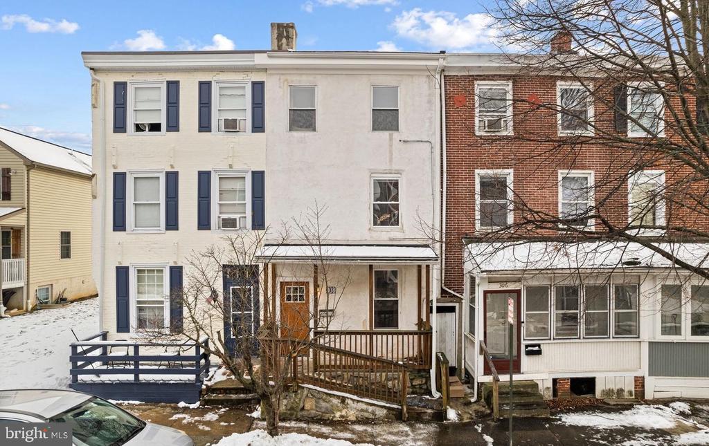 308 E MINER STREET