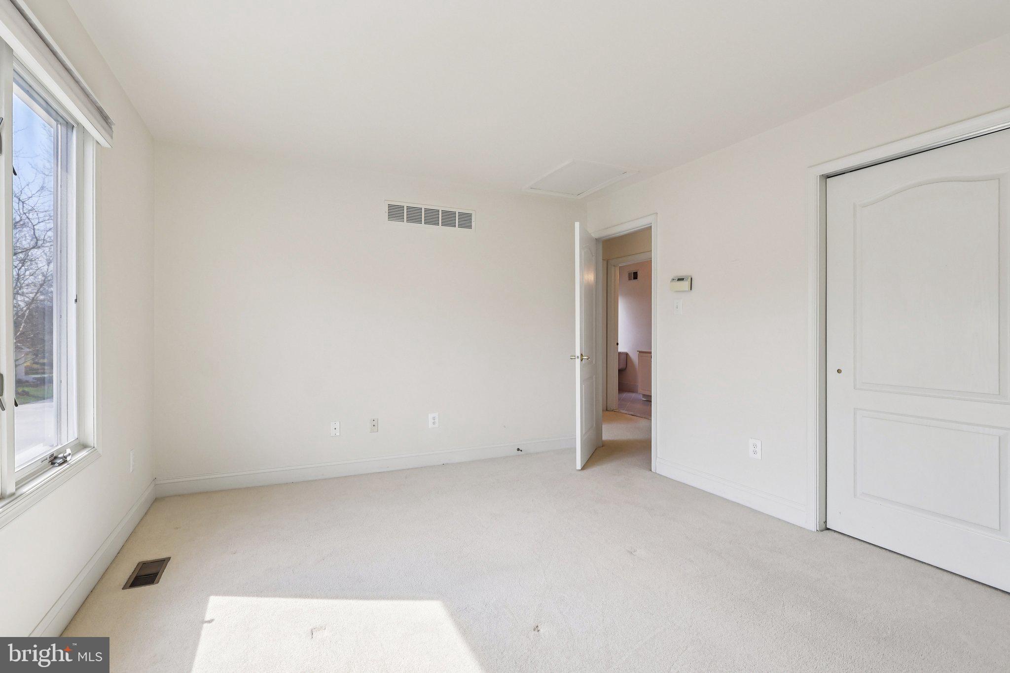663 AUGUSTA COURT