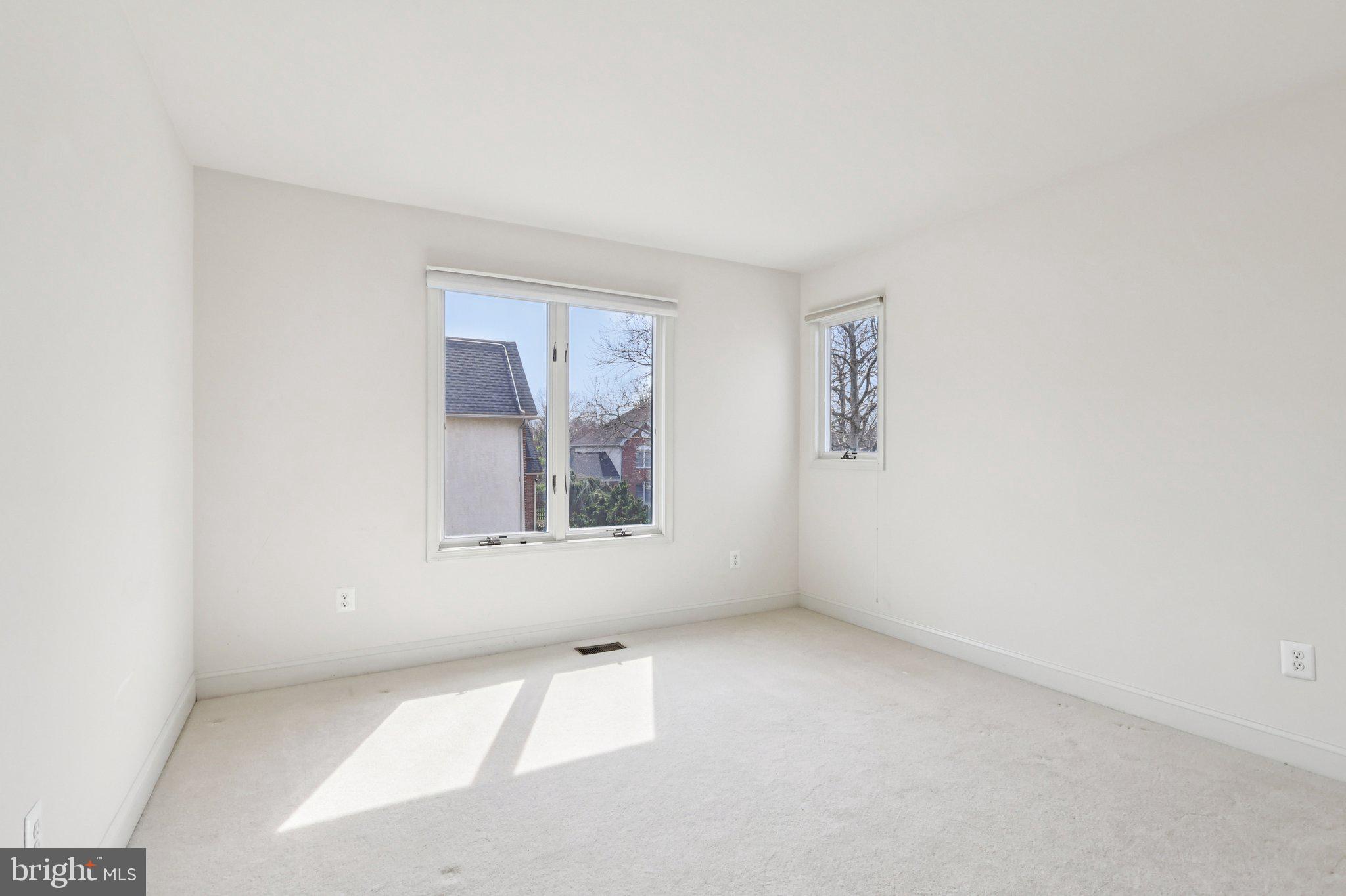663 AUGUSTA COURT