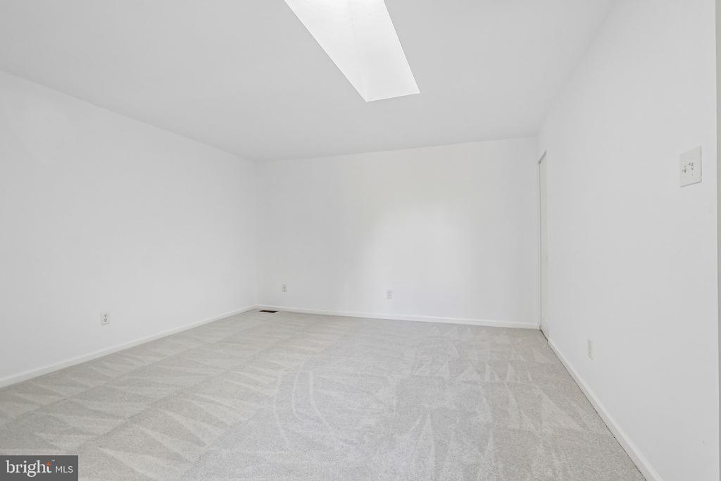 769 BRADFORD TERRACE
