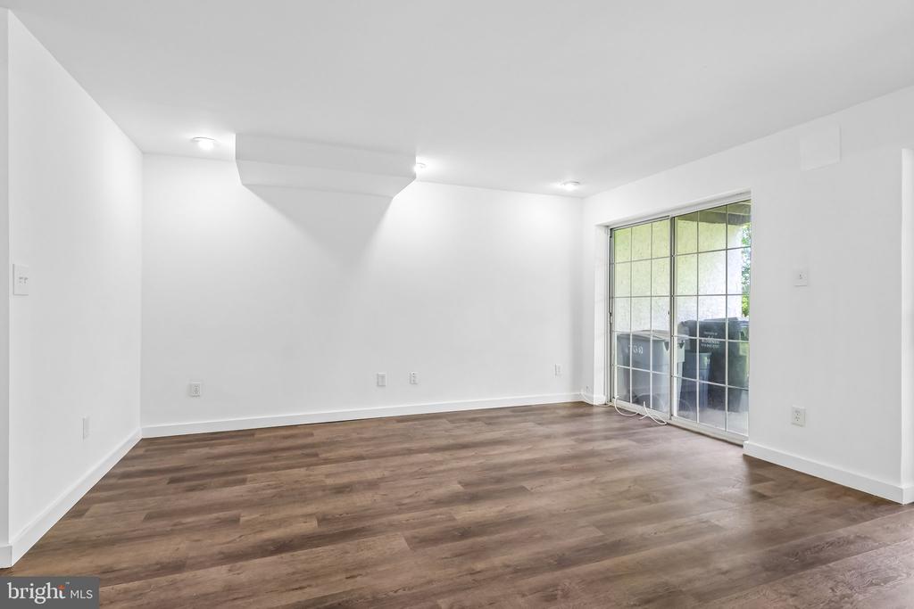 769 BRADFORD TERRACE