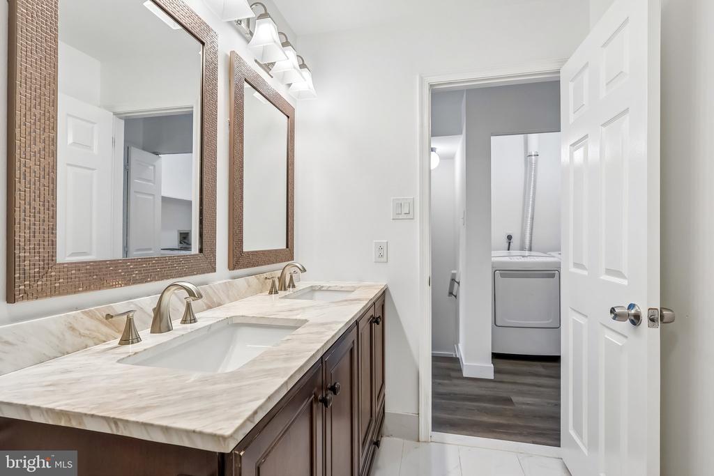 769 BRADFORD TERRACE