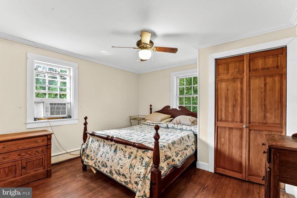 990 CHESTERVILLE ROAD