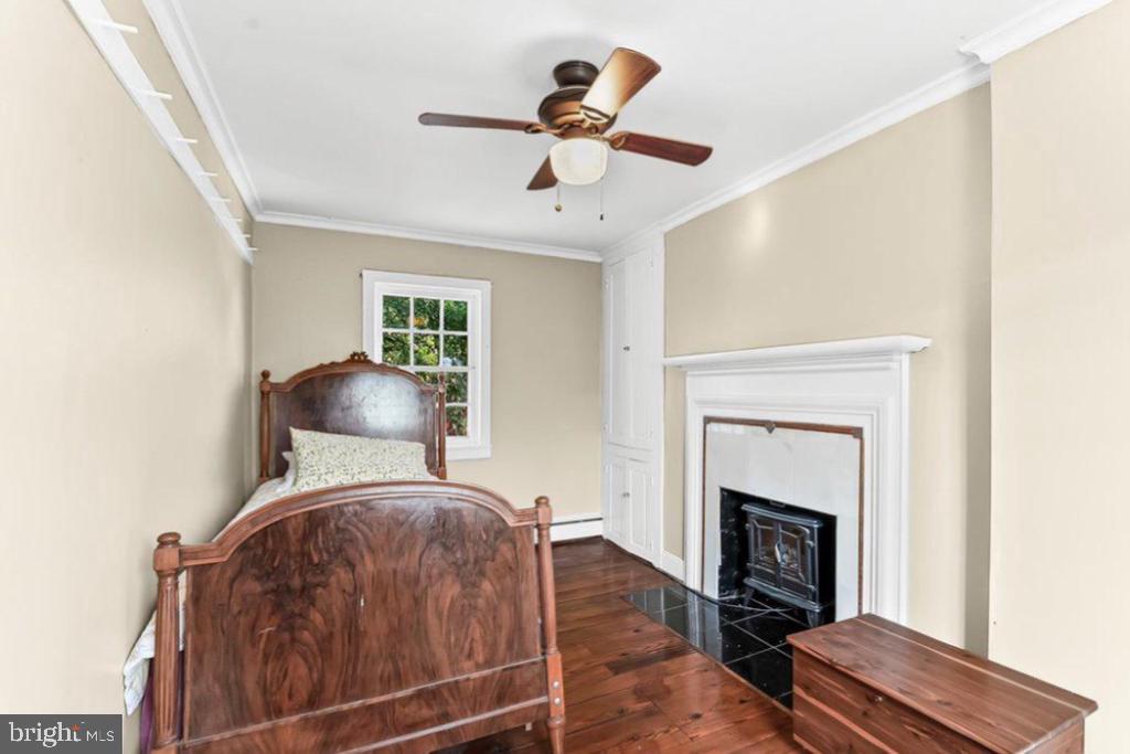 990 CHESTERVILLE ROAD