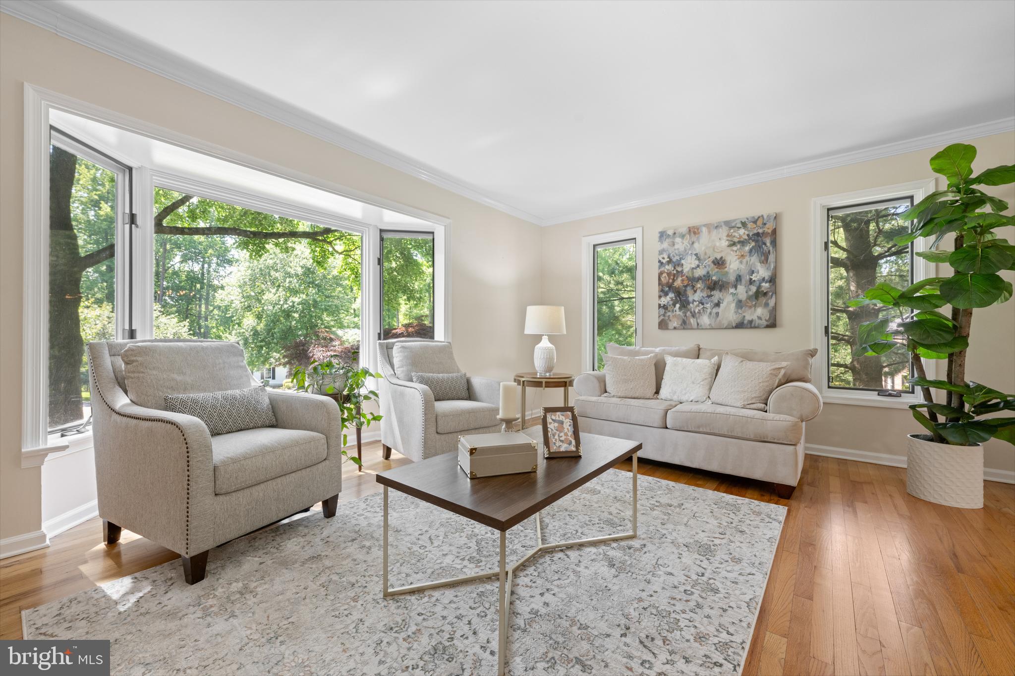 15 CALVERT CIRCLE