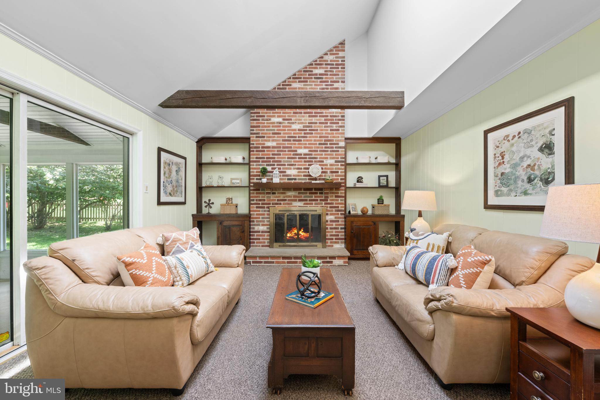 15 CALVERT CIRCLE