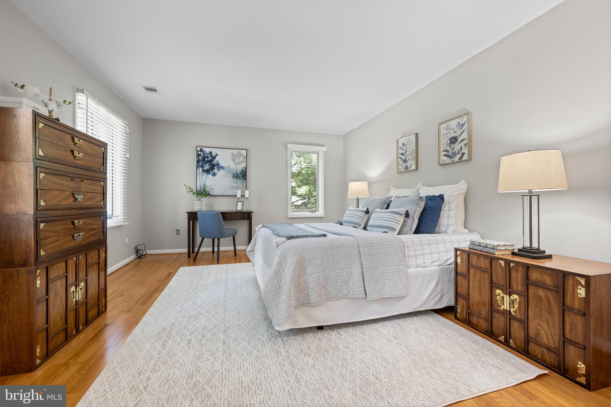 15 CALVERT CIRCLE