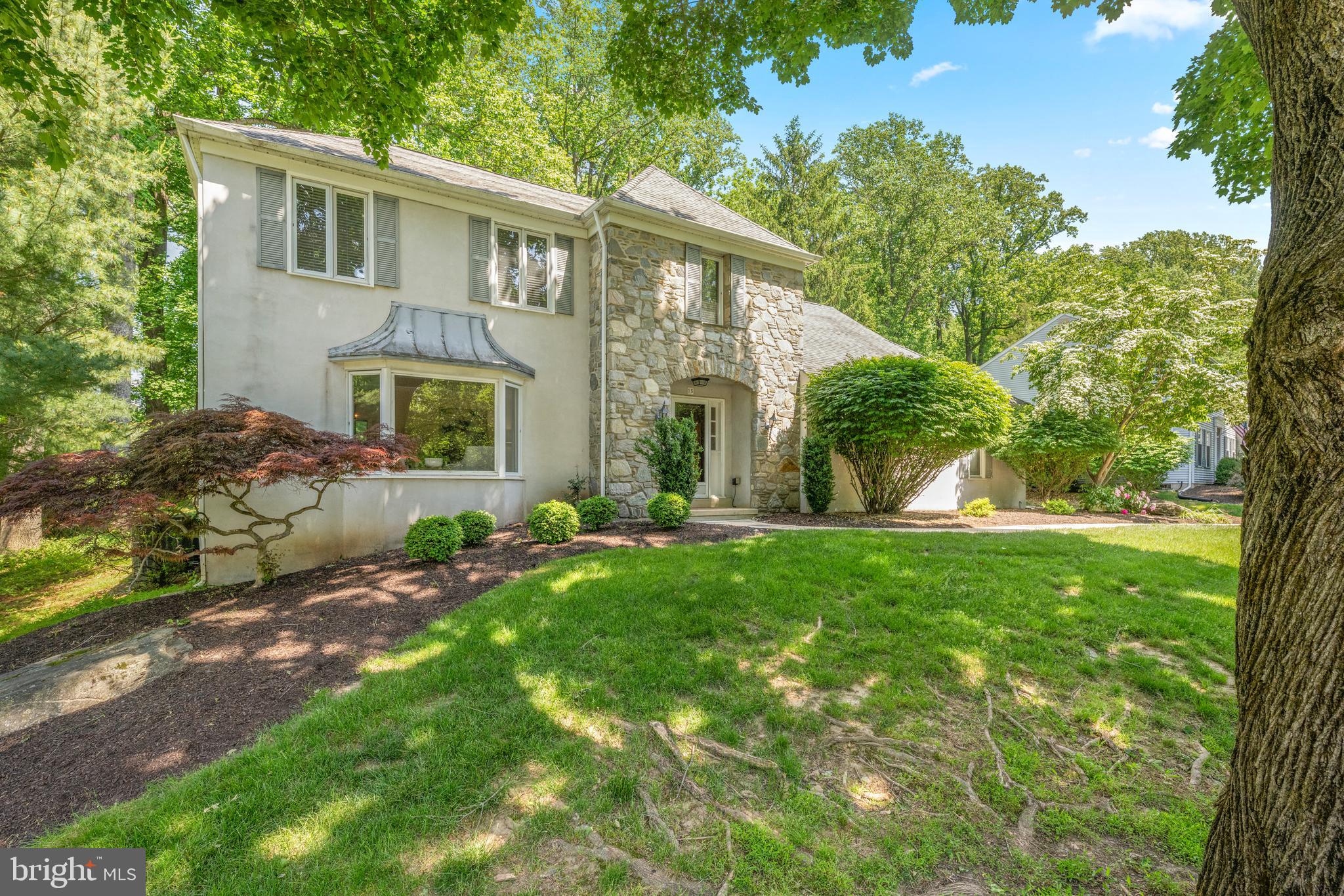 15 CALVERT CIRCLE