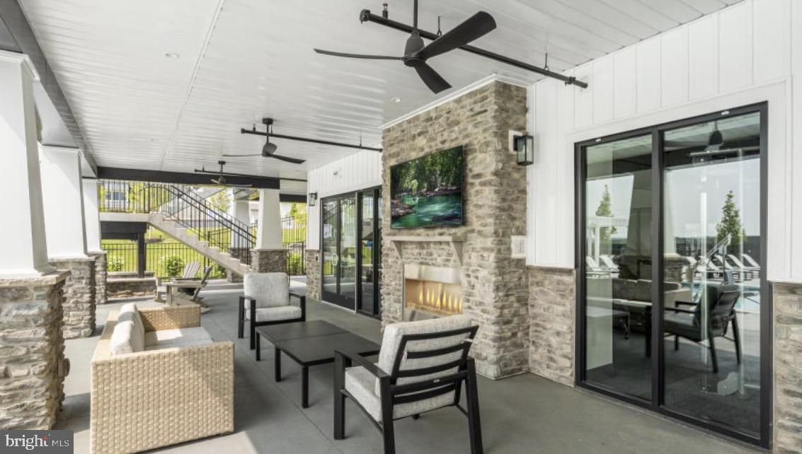 587 TRIFECTA ROAD