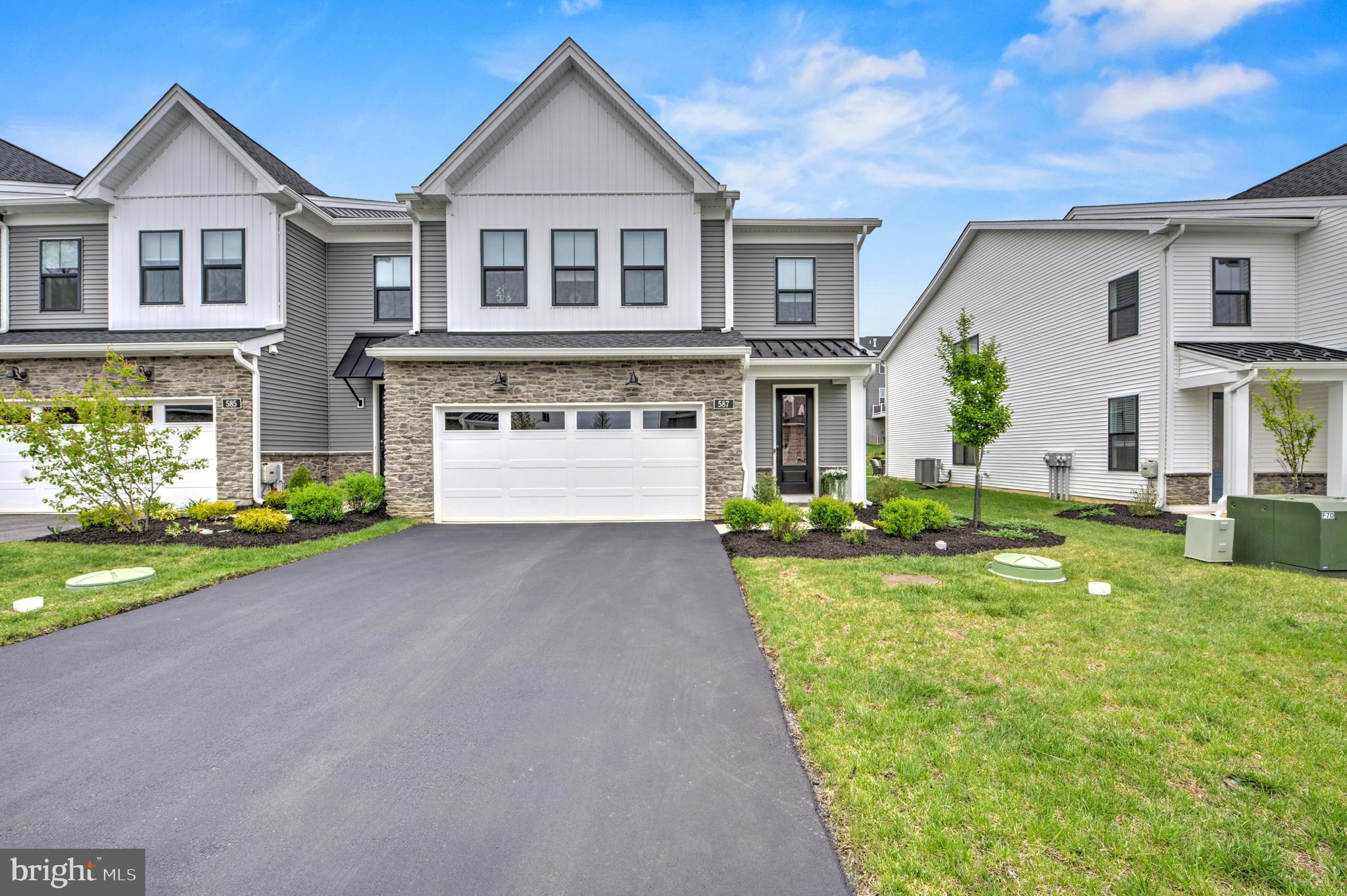 587 TRIFECTA ROAD