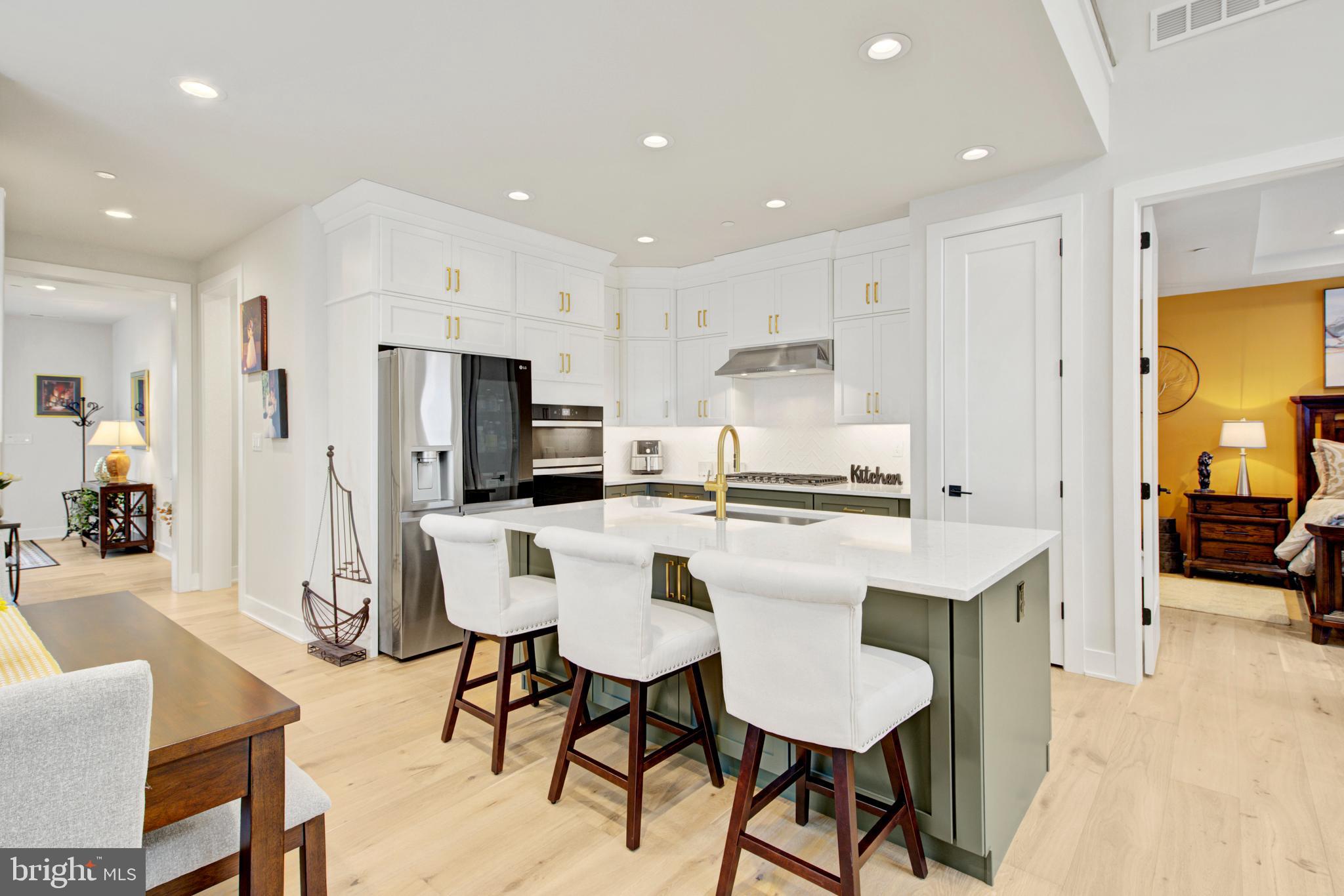 587 TRIFECTA ROAD
