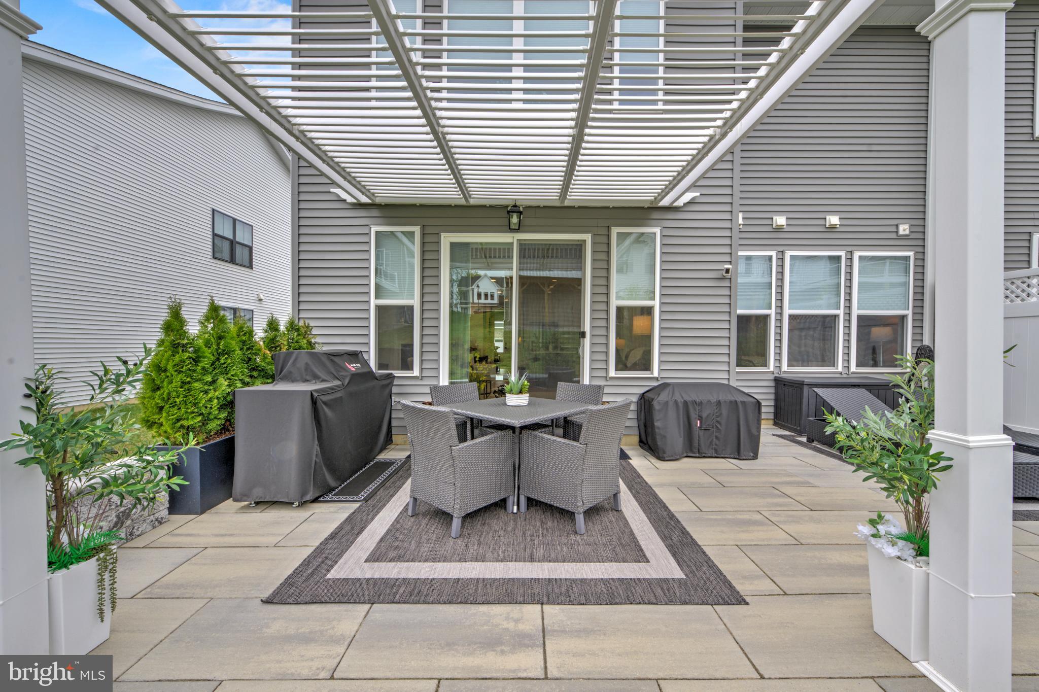 587 TRIFECTA ROAD