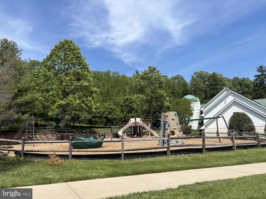 2401 COPPER CREEK ROAD