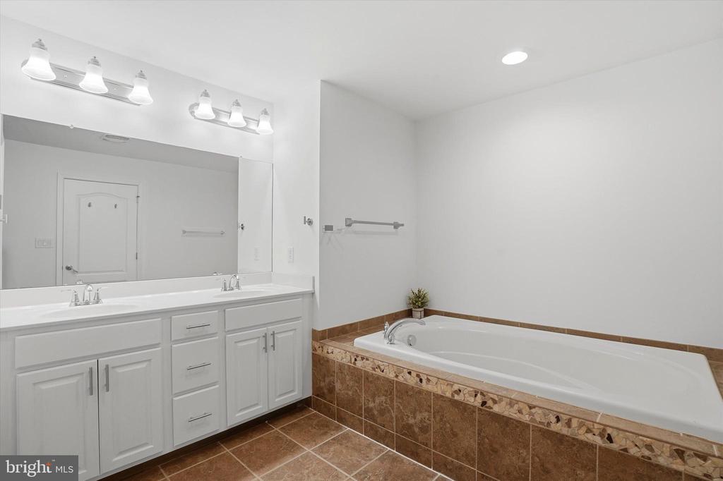 2401 COPPER CREEK ROAD