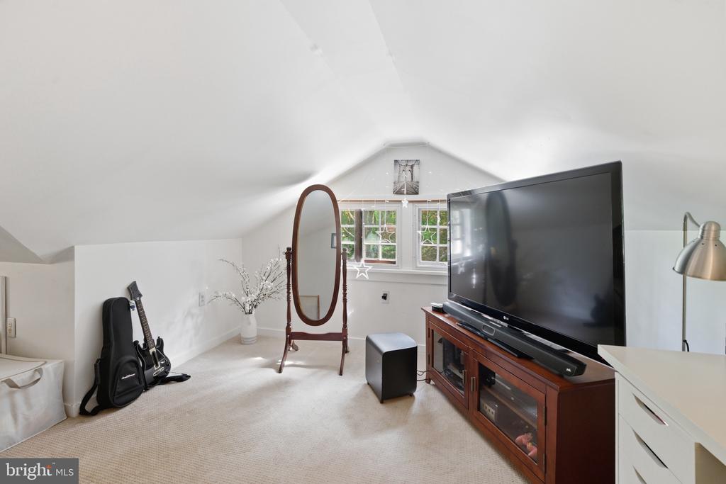 314 OAKBOURNE ROAD
