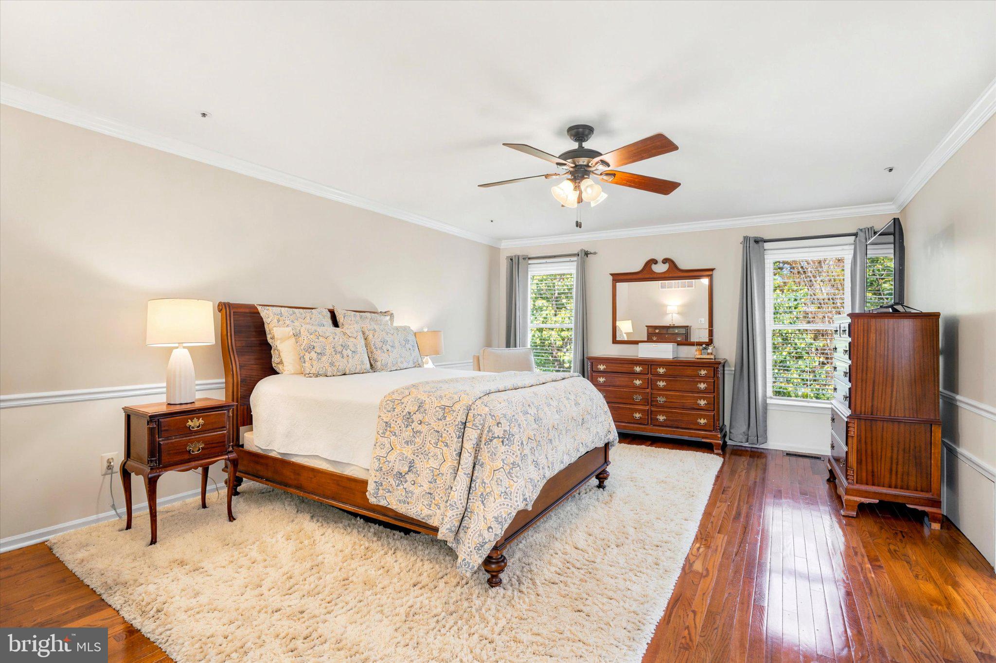 1604 E GENERAL HOWE DRIVE 71B