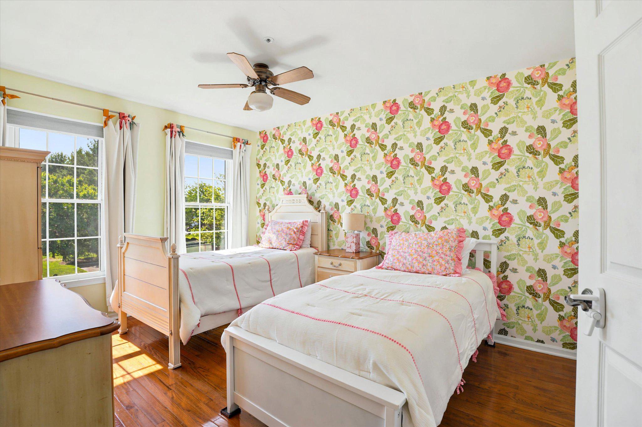 1604 E GENERAL HOWE DRIVE 71B