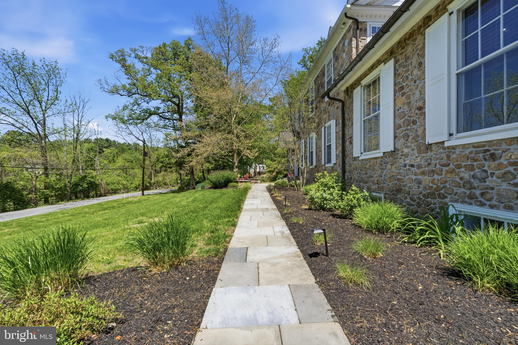 959 GARRETT MILL ROAD