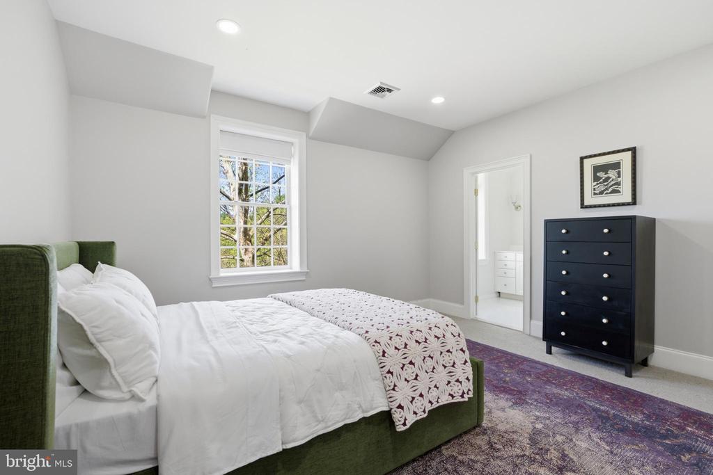 959 GARRETT MILL ROAD