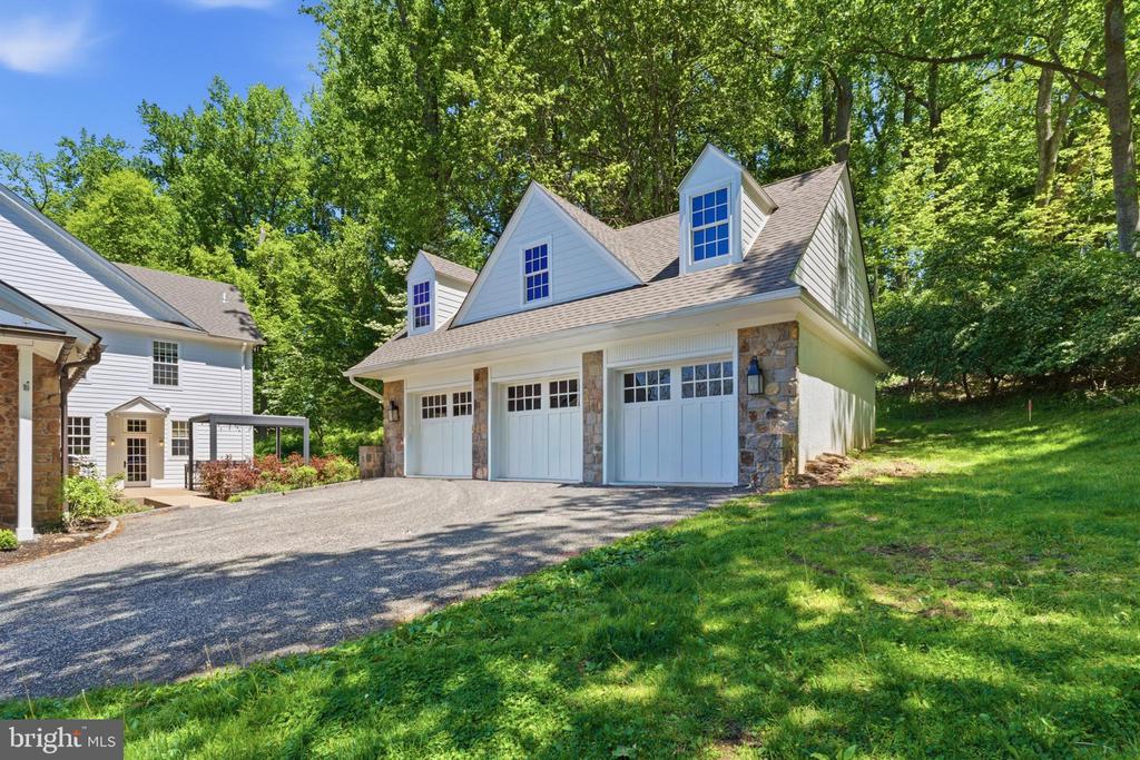 959 GARRETT MILL ROAD