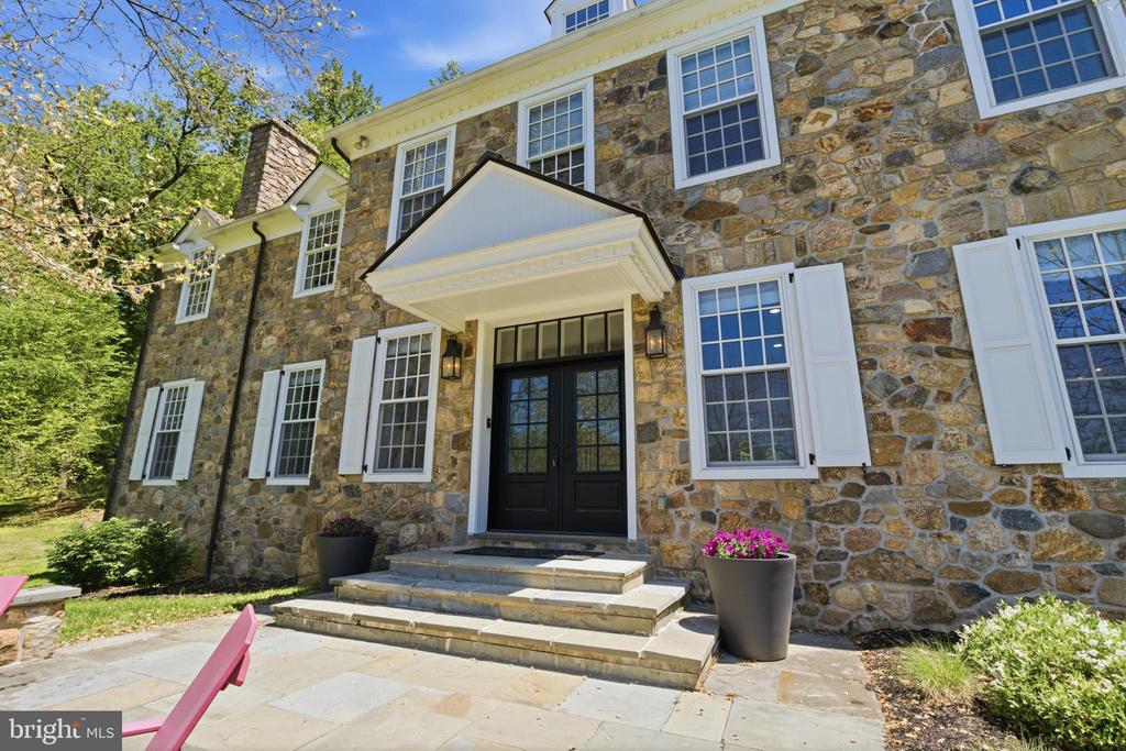 959 GARRETT MILL ROAD