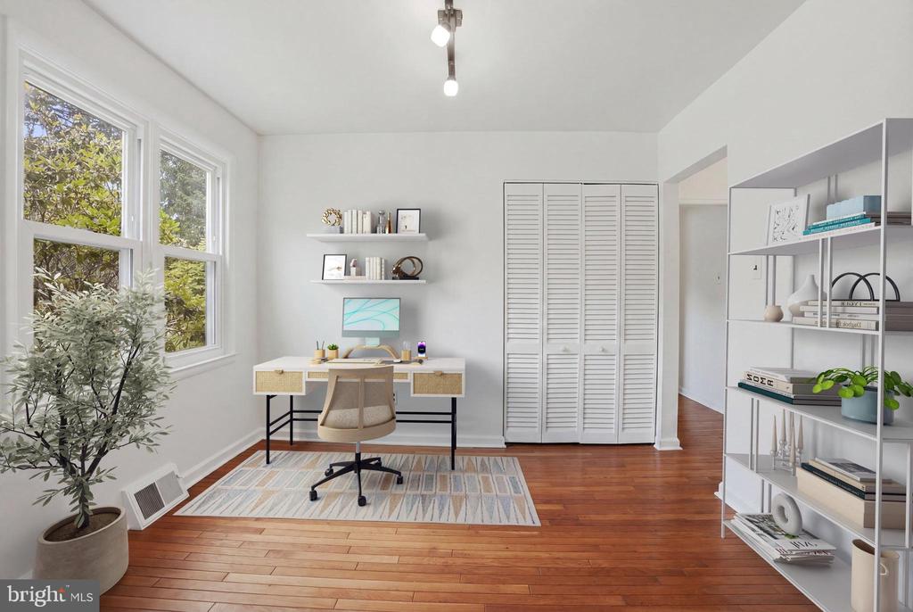 25 CAROL LANE