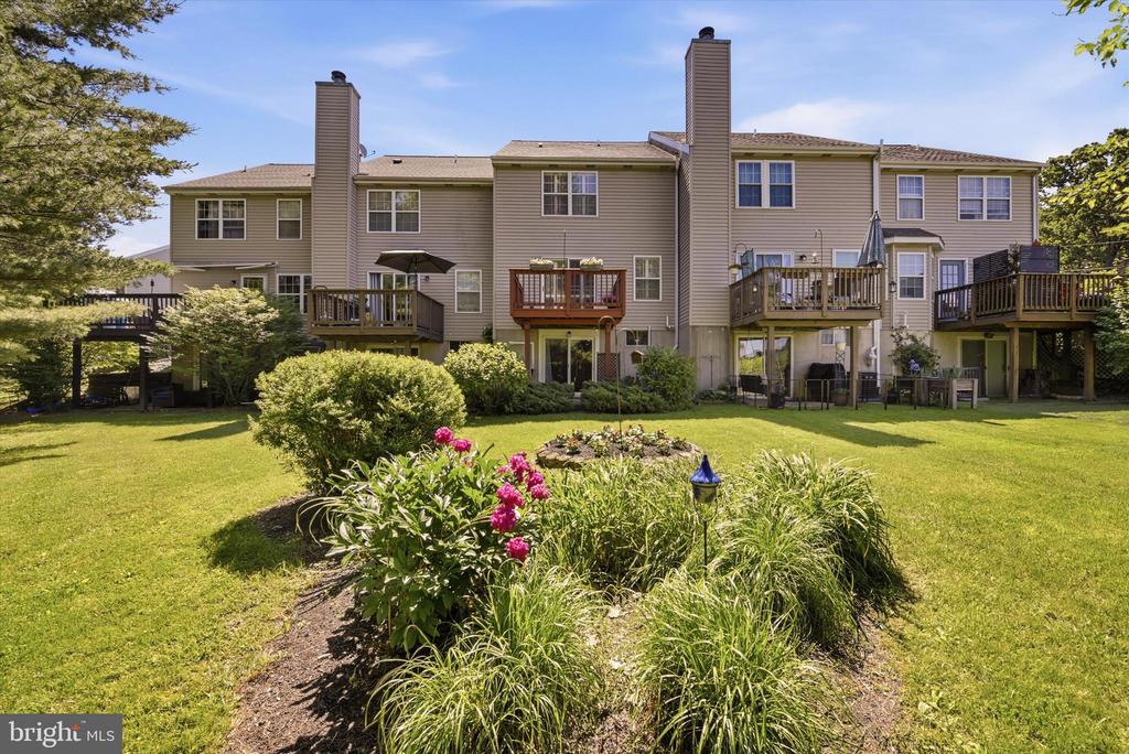 345 JENVILLE COURT 3