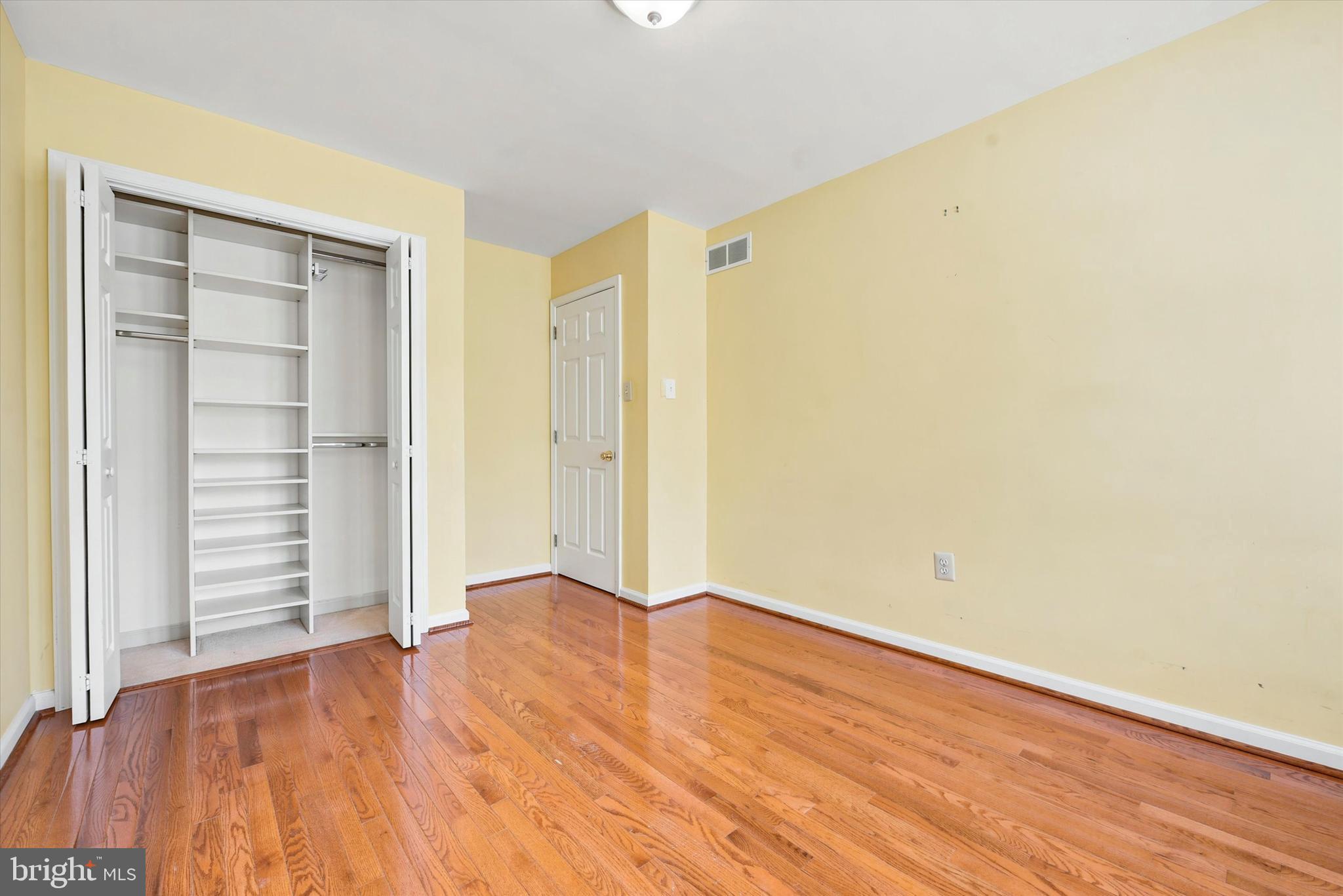 345 JENVILLE COURT 3